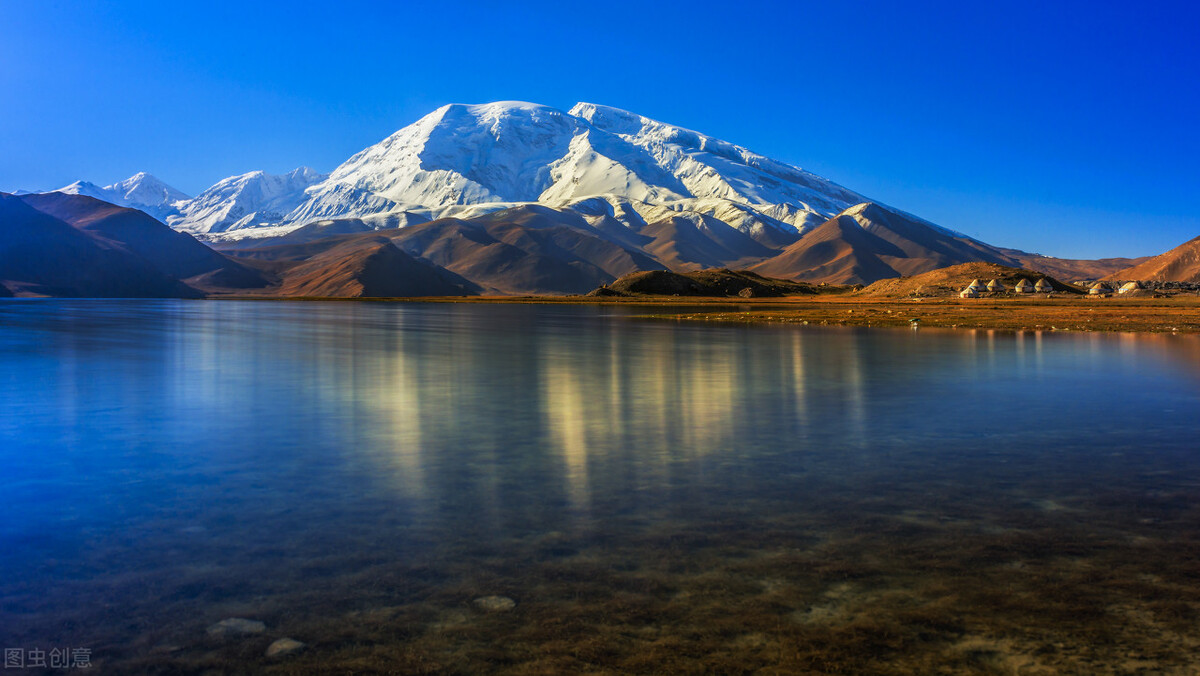 新疆绝美湖泊不是只有喀纳斯，这几个你知道吗？