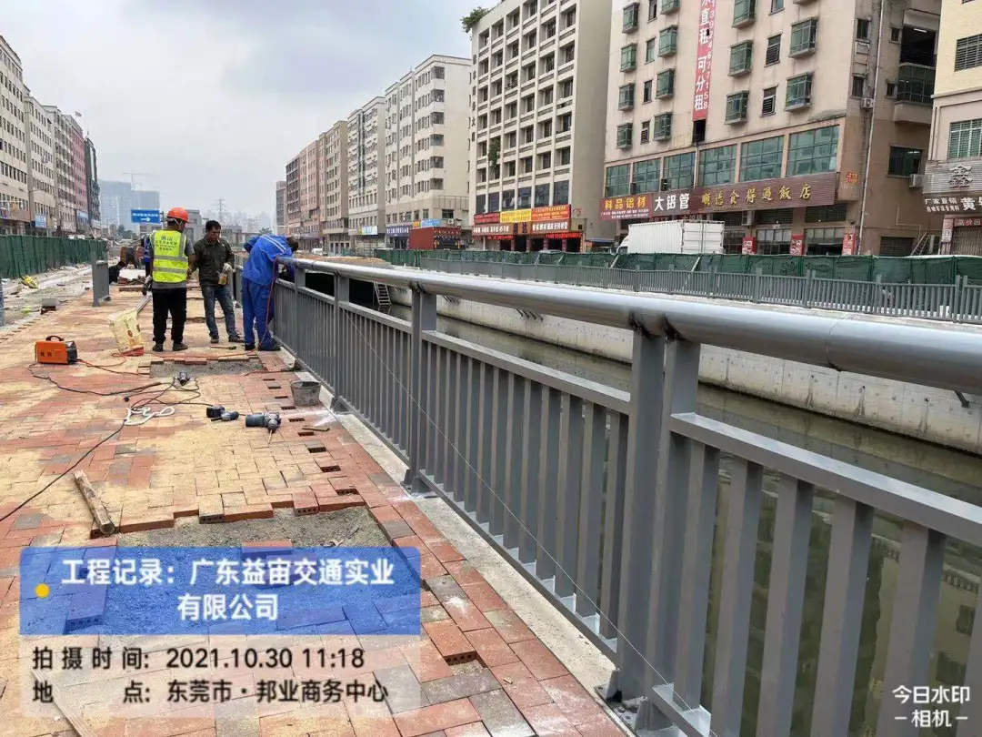 惊喜、暖心、开心!交通设施人路上的故事