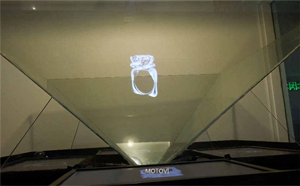 360倒车影像多少钱(360度全息投影成像视频原理报价) - 价格百科