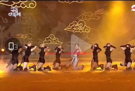 韩剧愈发汉化？服化道疑抄袭《庆余年》，说这是国产古装剧我都信