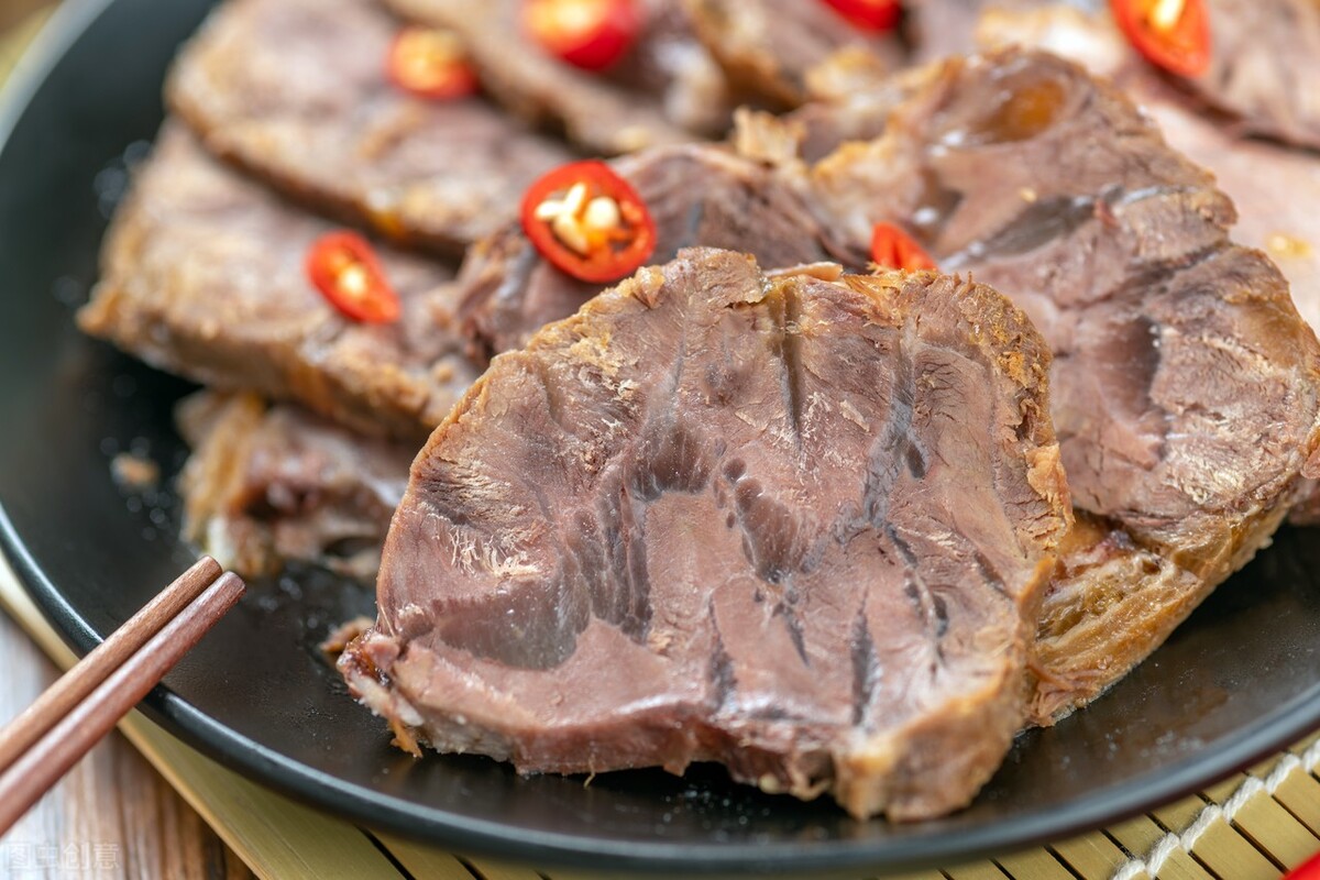 同样是牛肉，如果生牛肉和熟牛肉都是38元一斤，应该怎么选？