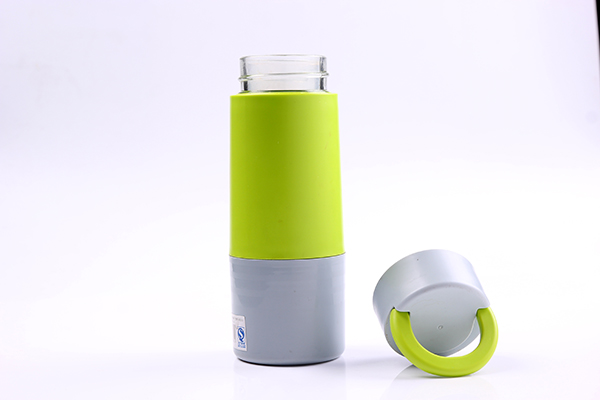 净水器过滤的水，到底干净在哪儿？多久更换一次滤芯比较好？