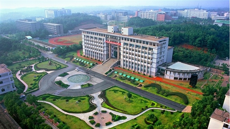 全国重点大学美术设计类专业较强学费低，录取分数低到意料之外