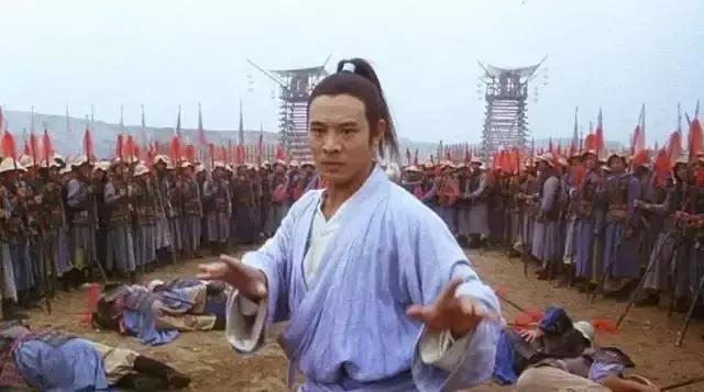 李連杰的家世背景到底有多牛？爺爺爸爸的簡介至今不敢公開