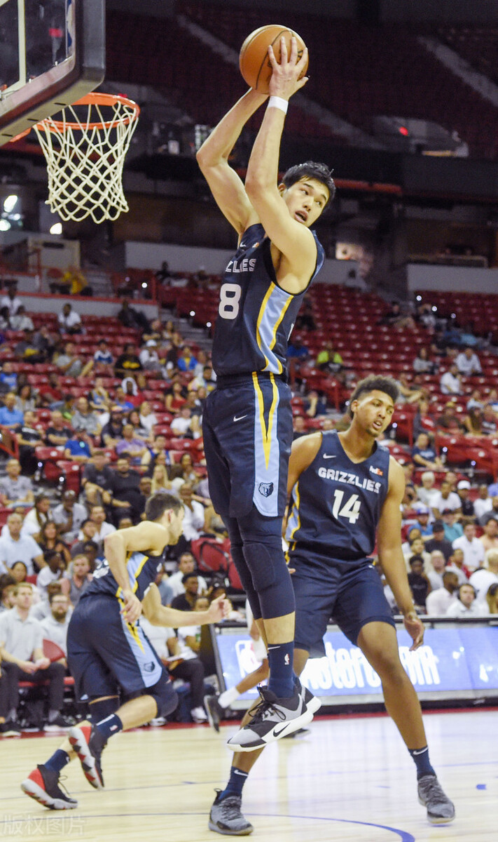 亚洲现役哪些球员进入过nba(NBA现役亚洲球员：克拉克森领衔 日本2人上榜)