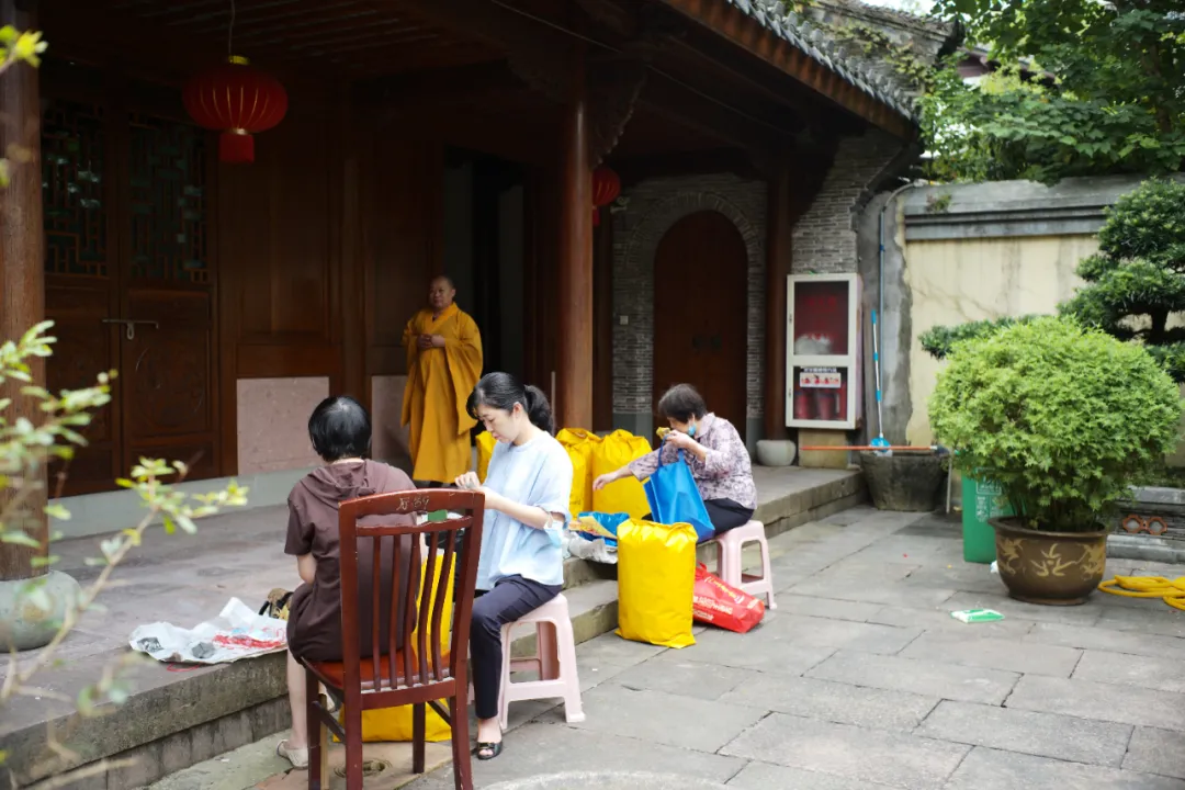 别再说什么小京都了,宁波这些寺庙来打脸了