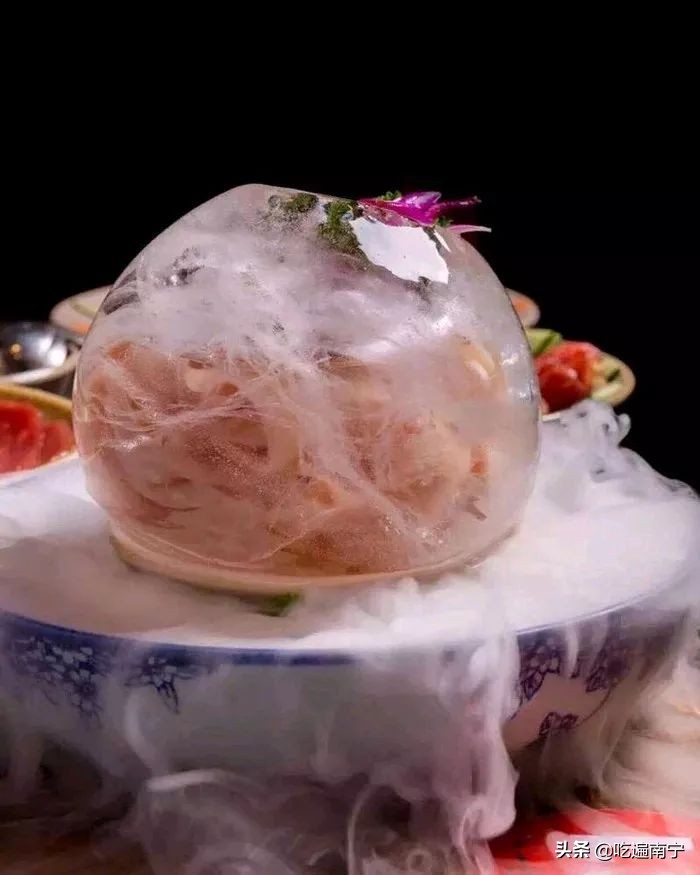 南宁这家武侠风火锅，专吃地道的川味牛油锅