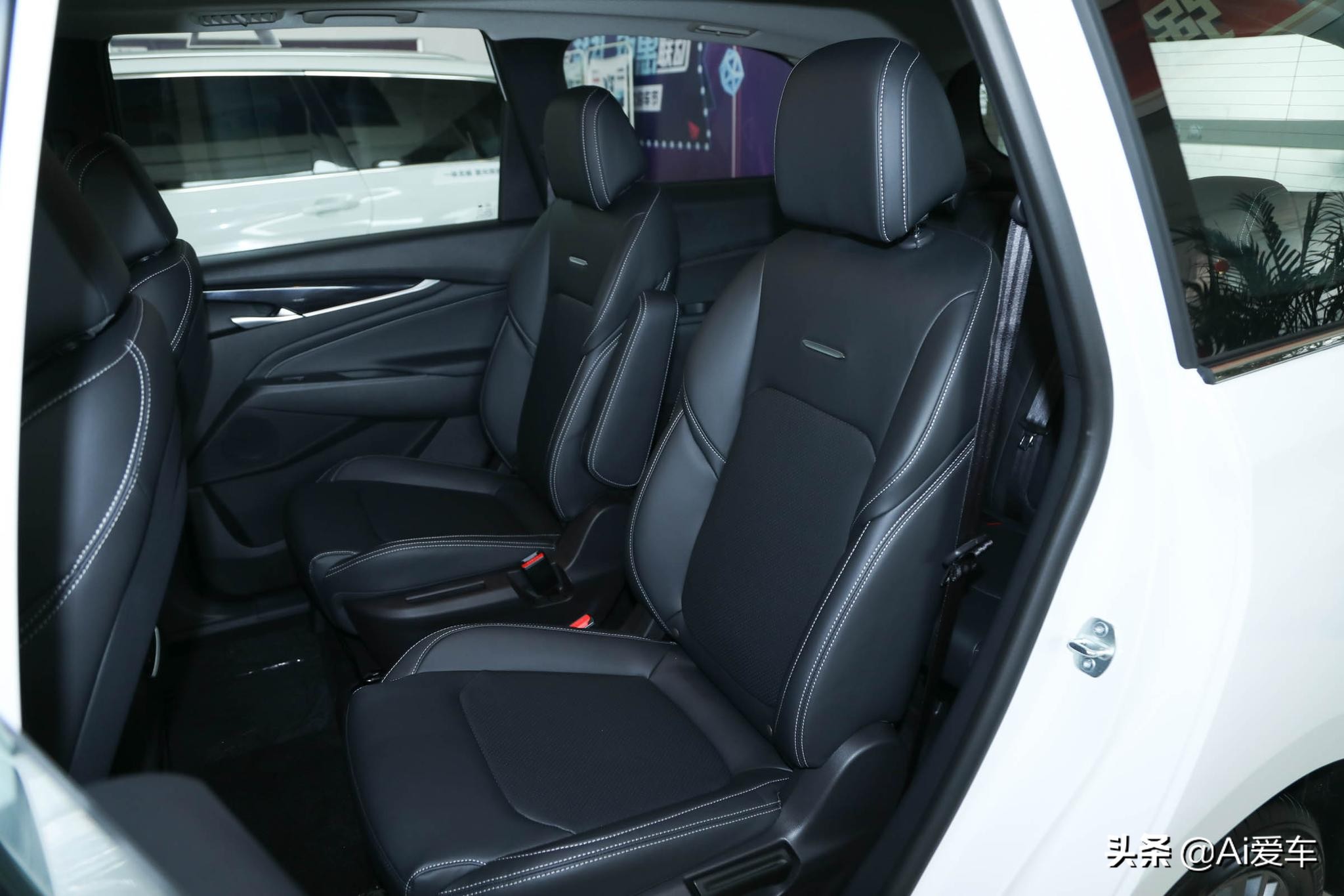 长超4.8米的大7座宽体MPV，便宜又省油，带你看上汽大通MAXUS G50