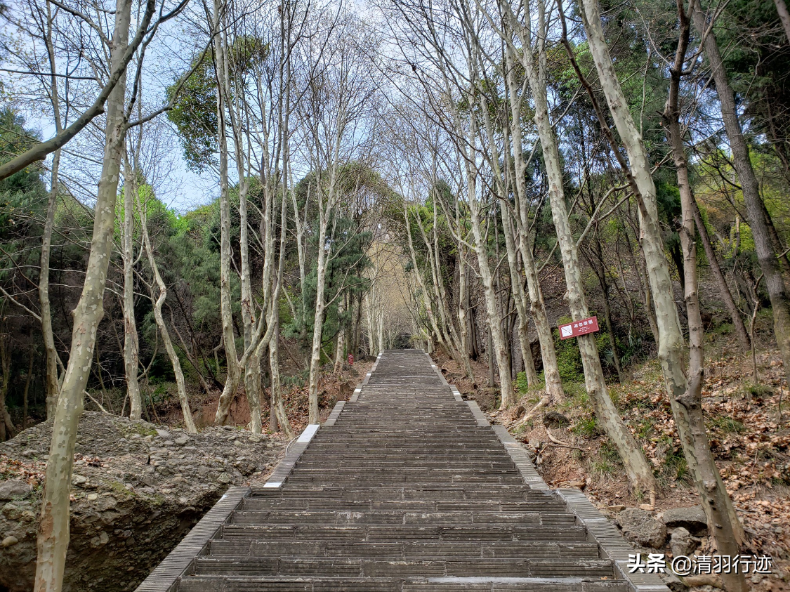 四川隐藏一处4A景区，山势如柱离成都170公里，是登山好去处