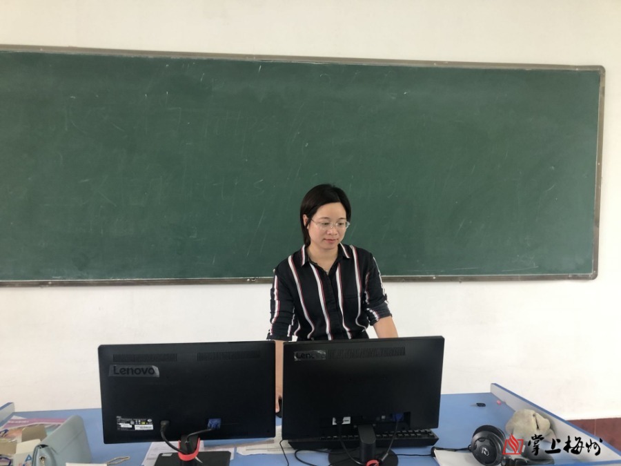 献礼第36个教师节 · 梅州日报特别报道：躬身教坛育桃李 不忘初心薪火传