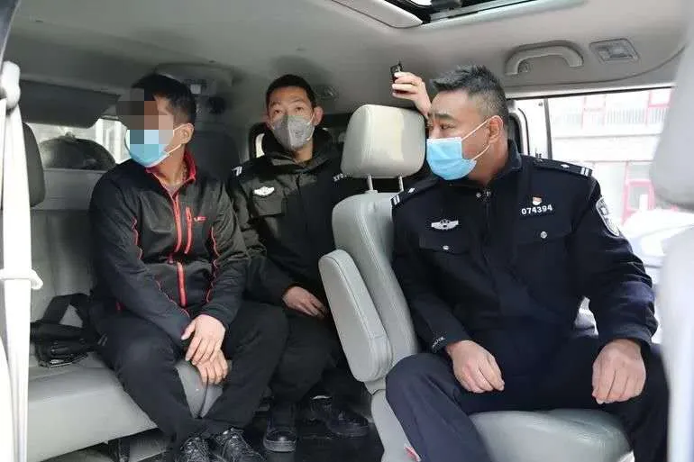 所长当主播!听《小溪办事》主持人讲述“网红”派出所那些事!