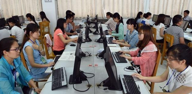 中考当天，考生要携带哪些物品？老师：以下物品考生请提前准备好