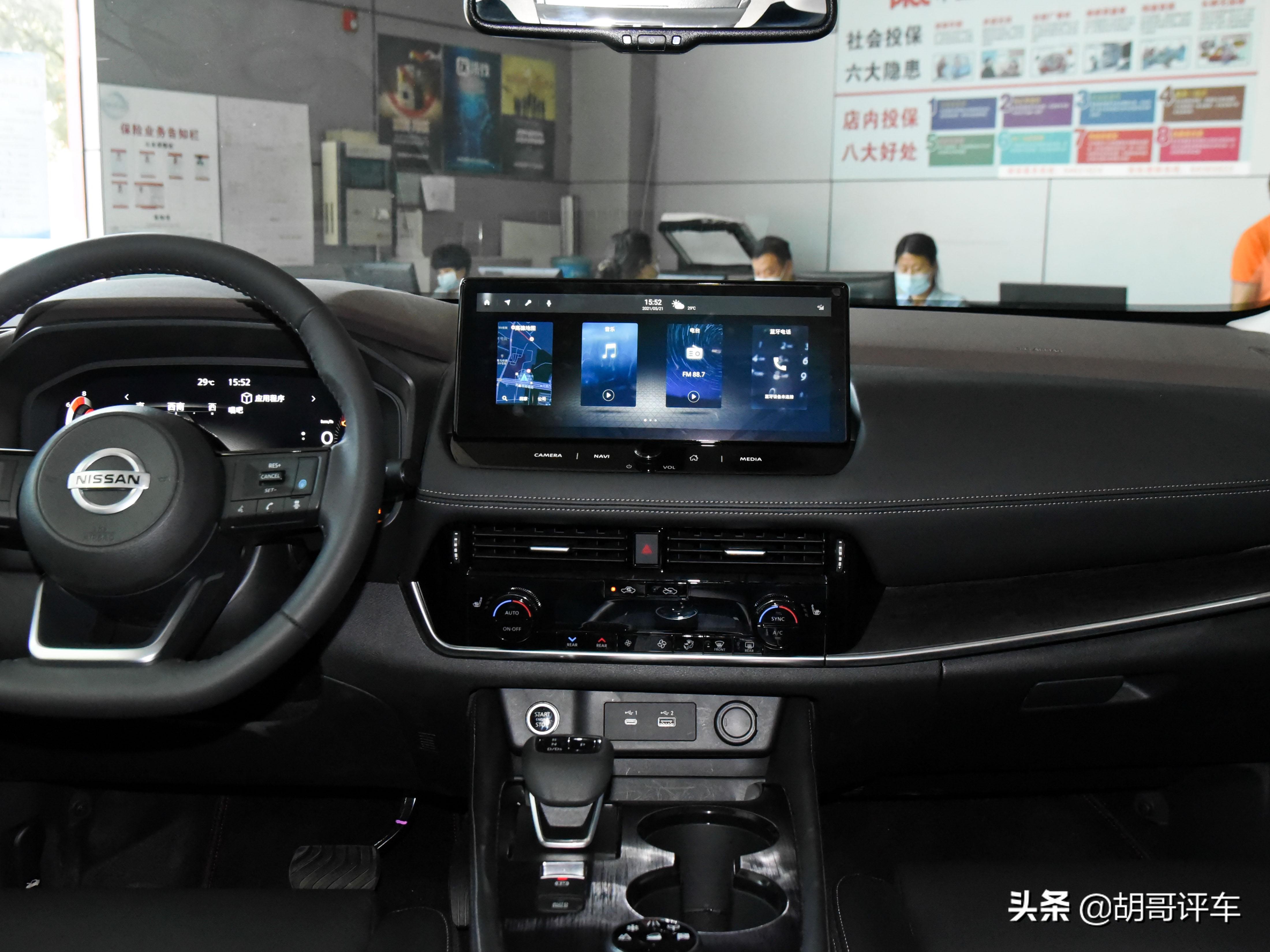 日本合资的紧凑型SUV，1.3T配四驱，配置不错，实拍奇骏