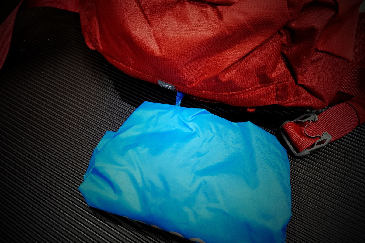 踏秋而行，穩(wěn)定背負(fù)，Deuter多特螢火蟲AC LITE18L
