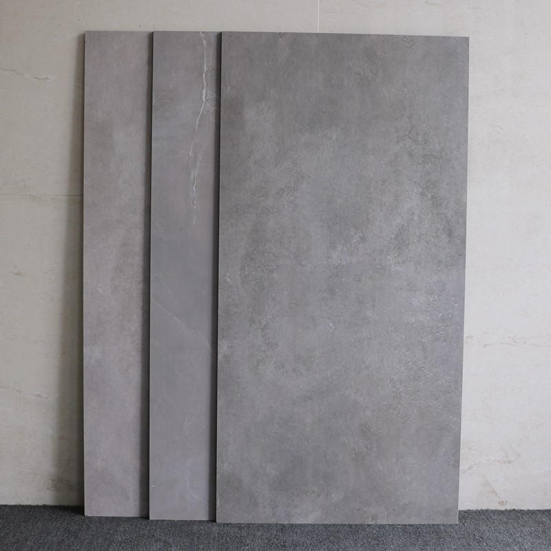 不顾老公反对，我坚持给客厅铺灰色瓷砖，入住3年，真心后悔了