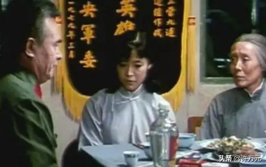 《高山下的花环》37年后男主大火，女主婚姻坎坷！世间再无雷军长