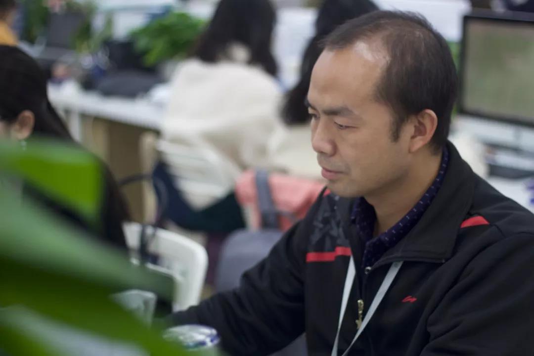 他把《中国诗词大会》，搬到了心田花开校区！究竟发生了什么？