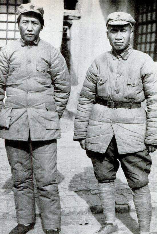 十大元帅1943年谁的级别最高：罗荣桓仅次于朱德和彭德怀，排第三
