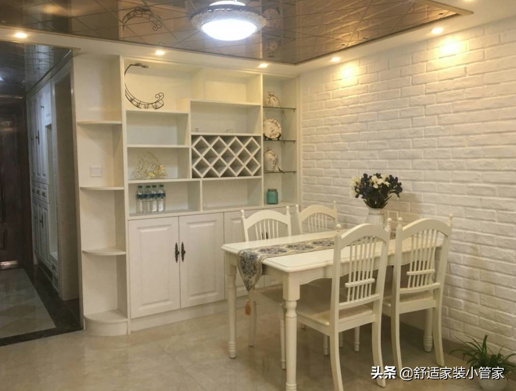 你离高品质的生活就差了一个酒柜，10款高颜值的餐厅酒柜，快收藏