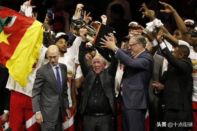 为什么nba夺冠队伍要去白宫(猛龙夺冠，那么问题来了：他们到底是去见加拿大总理还是去白宫？)