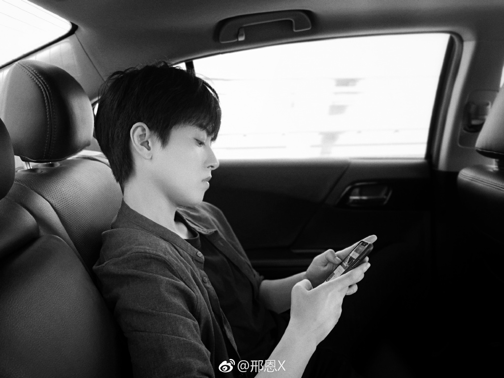 盘点那些演反串帅得犯规的女演员，有一位竟然没让人看出来