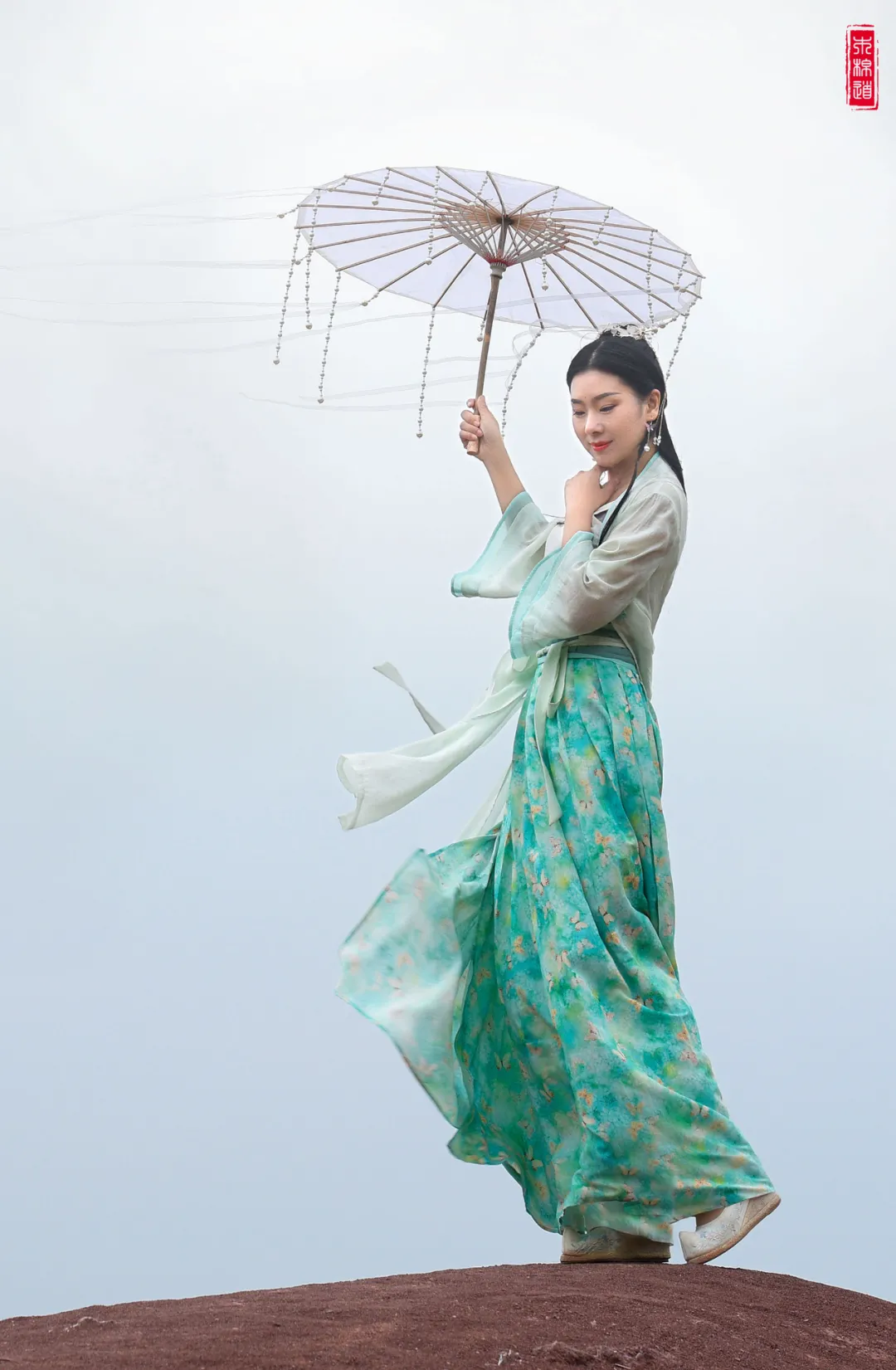木棉道 | 华服美人：写不尽的人间绝色，倾国倾城