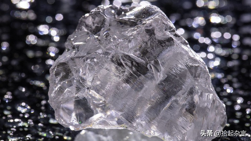 俄罗斯一家矿场发现了一颗独特的大而完美的黄色钻石