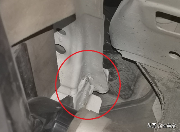 一代神车丰田卡罗拉4年才掉价4万多，网友：注意这车跑过滴滴