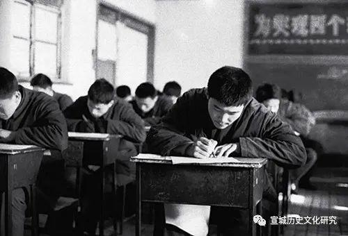 1977：一个搬运工的大学梦