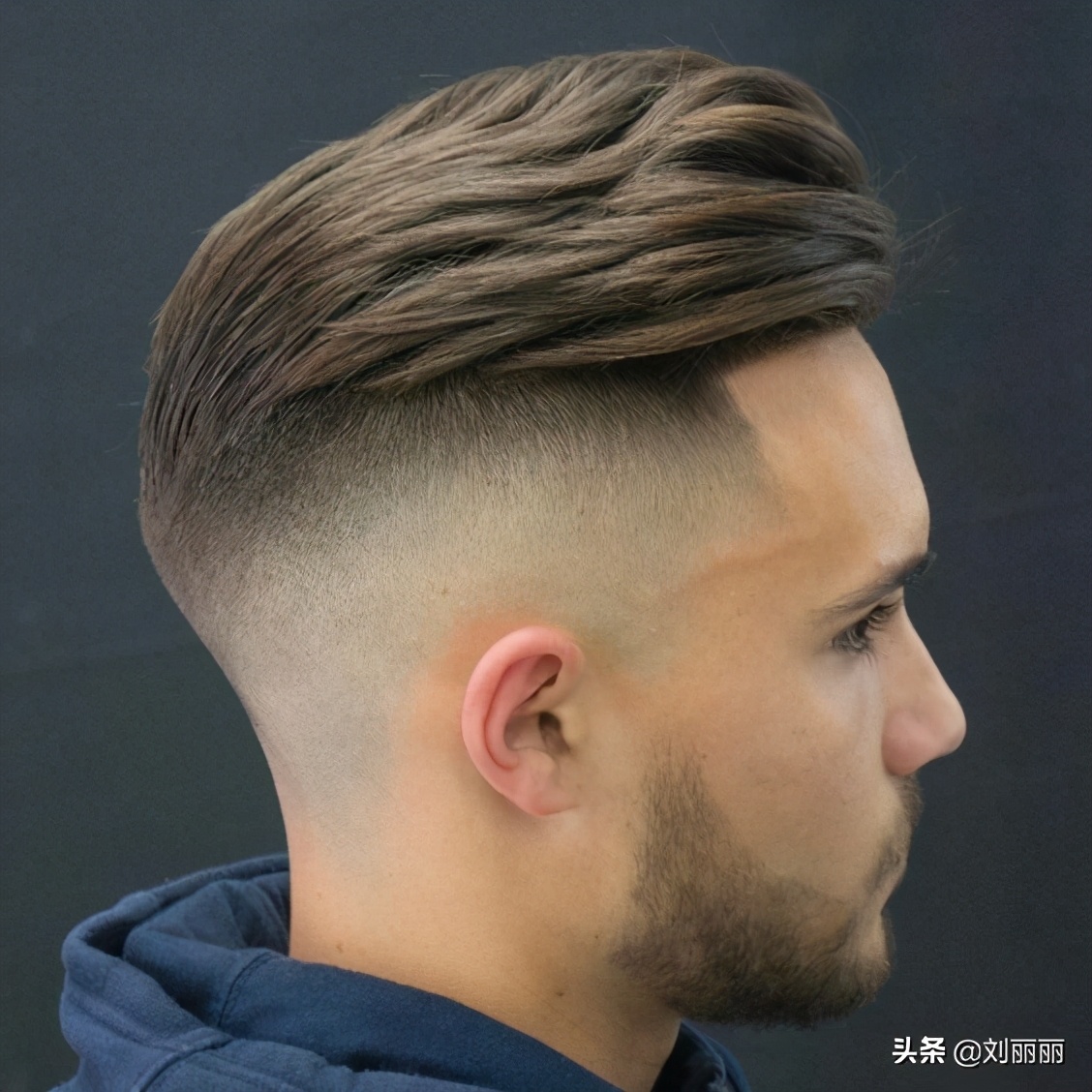 新帅气男发22款送给大家，白发大叔剪完也能变型男，越看越精神