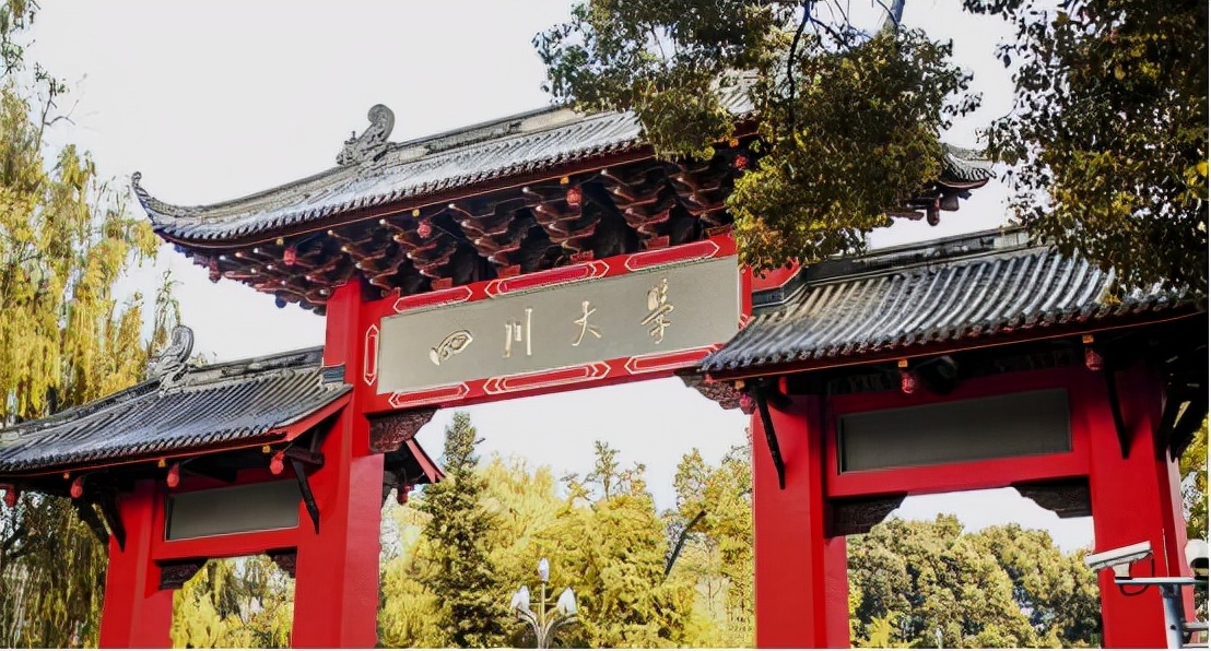 985高校改名“翻车”，改名后名气大跌，无奈改回原名，名气回归