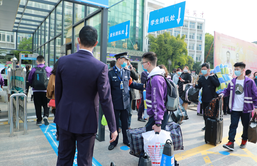 近800名高一新生被劝退，家长的小心思被识破，他们还有出路吗？