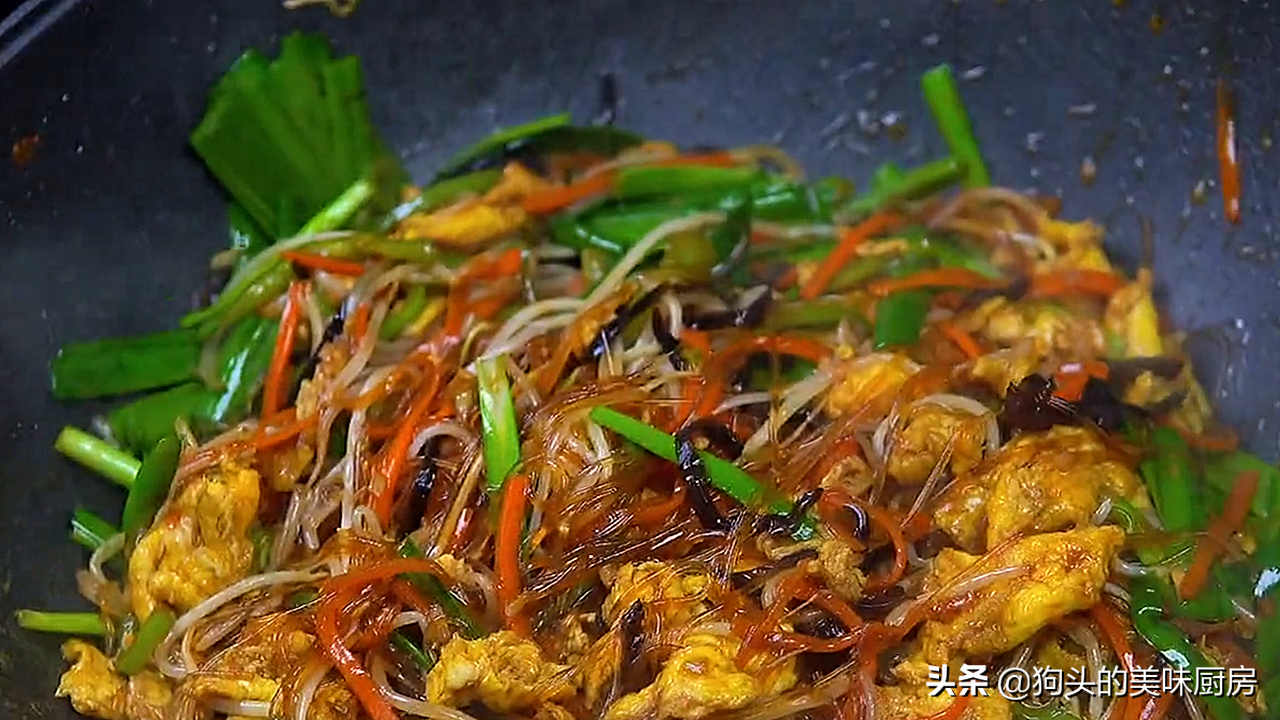 把合菜卷成卷，不爱吃菜的都爱吃，鲜美营养，蔬菜主食一个搞定