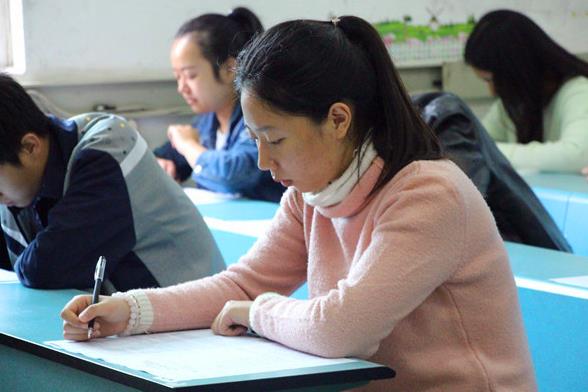 今天高考难度怎样（我国考试难度排行榜出炉）