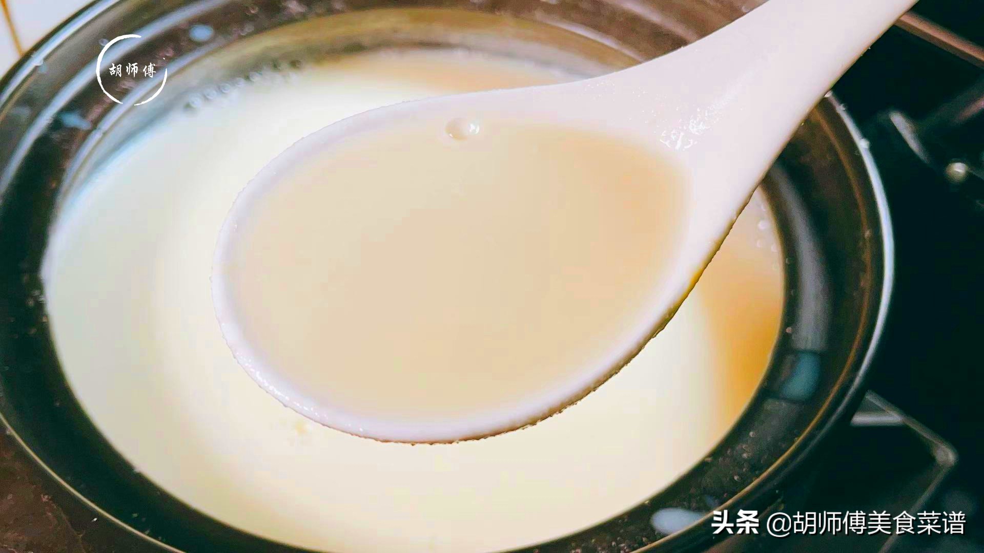 打豆浆时，最忌直接打黄豆！早餐店老板：多加1步，豆浆又浓又香