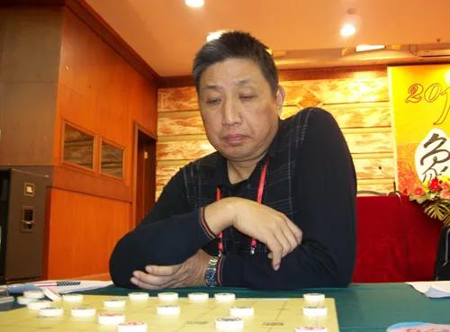 《骠悍棋王柳大华》第二十五章 一波三折