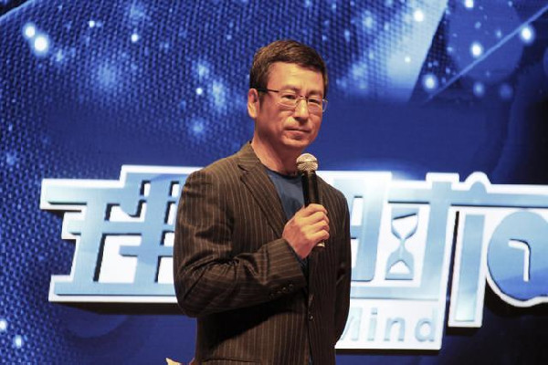 普通大学生很差？白岩松：名校生去了国外，普通大学生在建设国家