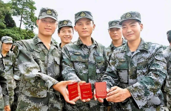 大学专科毕业生当兵，入伍之后能直接当士官吗？同学们有必要了解