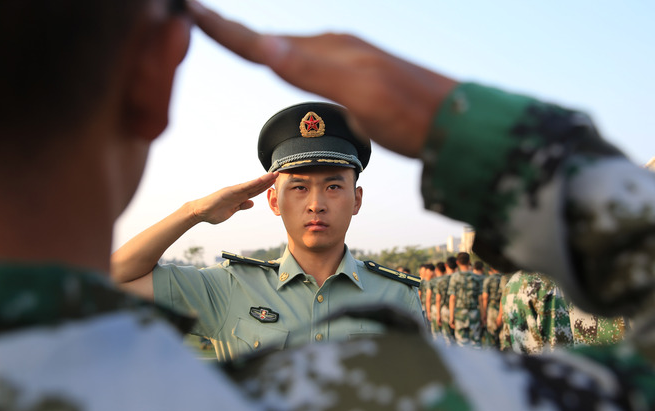 大学期间当兵好还是毕业当兵好（大学在校期间当兵和毕业后当兵）
