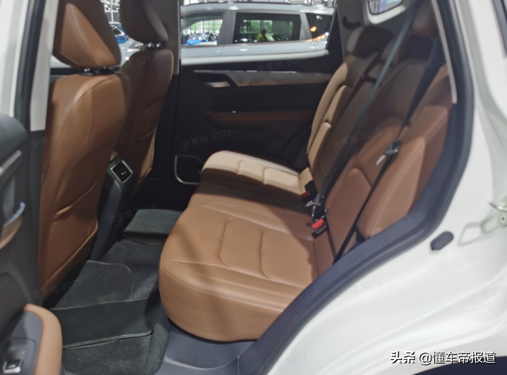新车 </p><p>　　 售7.59万元起，吉利远景X6 PRO亮相天津车展，竞争比亚迪宋