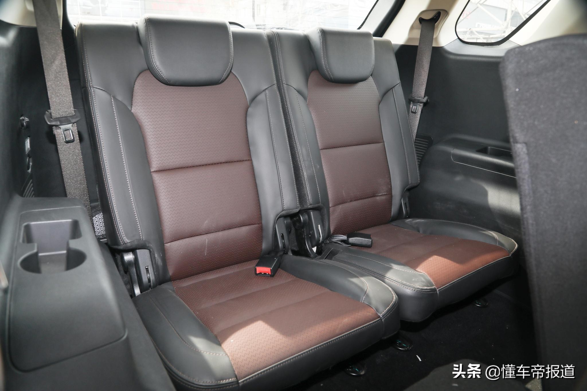 新车｜售6.79万-7.89万元 新款风光S560正式上市