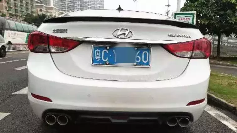 网店老板开奥迪来珠海探亲，竟被交警盯上，10万块打水漂！