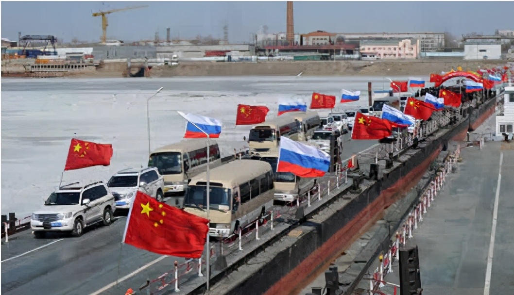 俄罗斯对中国究竟有多重要？两国合作为何让美国如此畏惧