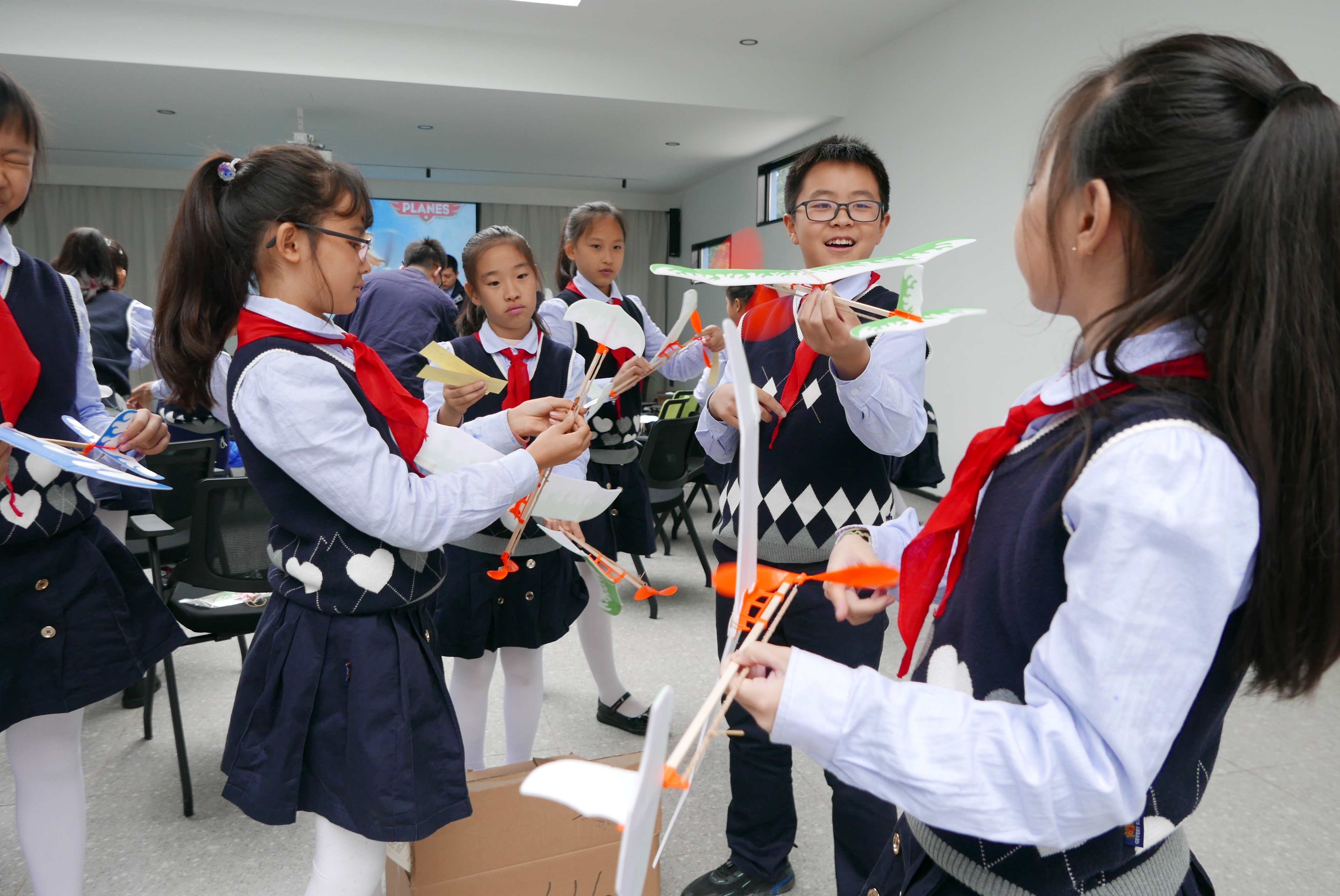 红领巾学院正式启动，航空主题学院等你来