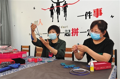 “三晋巧姐”看大同！双手编出“致富花”