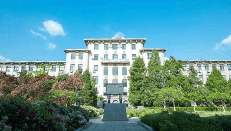 一所来自北京的211大学，也会遭遇“断档”？没报的考生，可惜了