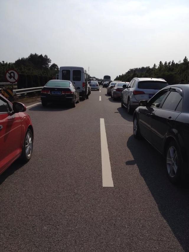 即将取消"汽车限购"!发布郊区牌照,上路费用可能提高