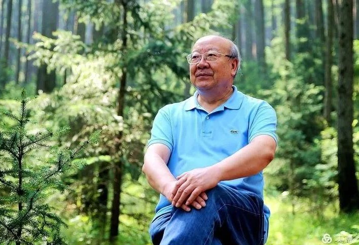《三牛为范 挥写人生》――张怀文画牛感言 （作者：郭新民）