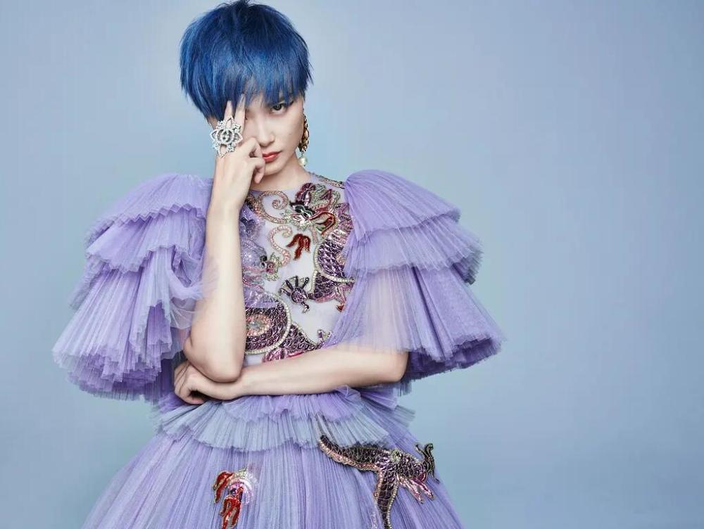 她们惊艳了时光，15位四川籍女星，个个灵气秀美，靠实力雄起