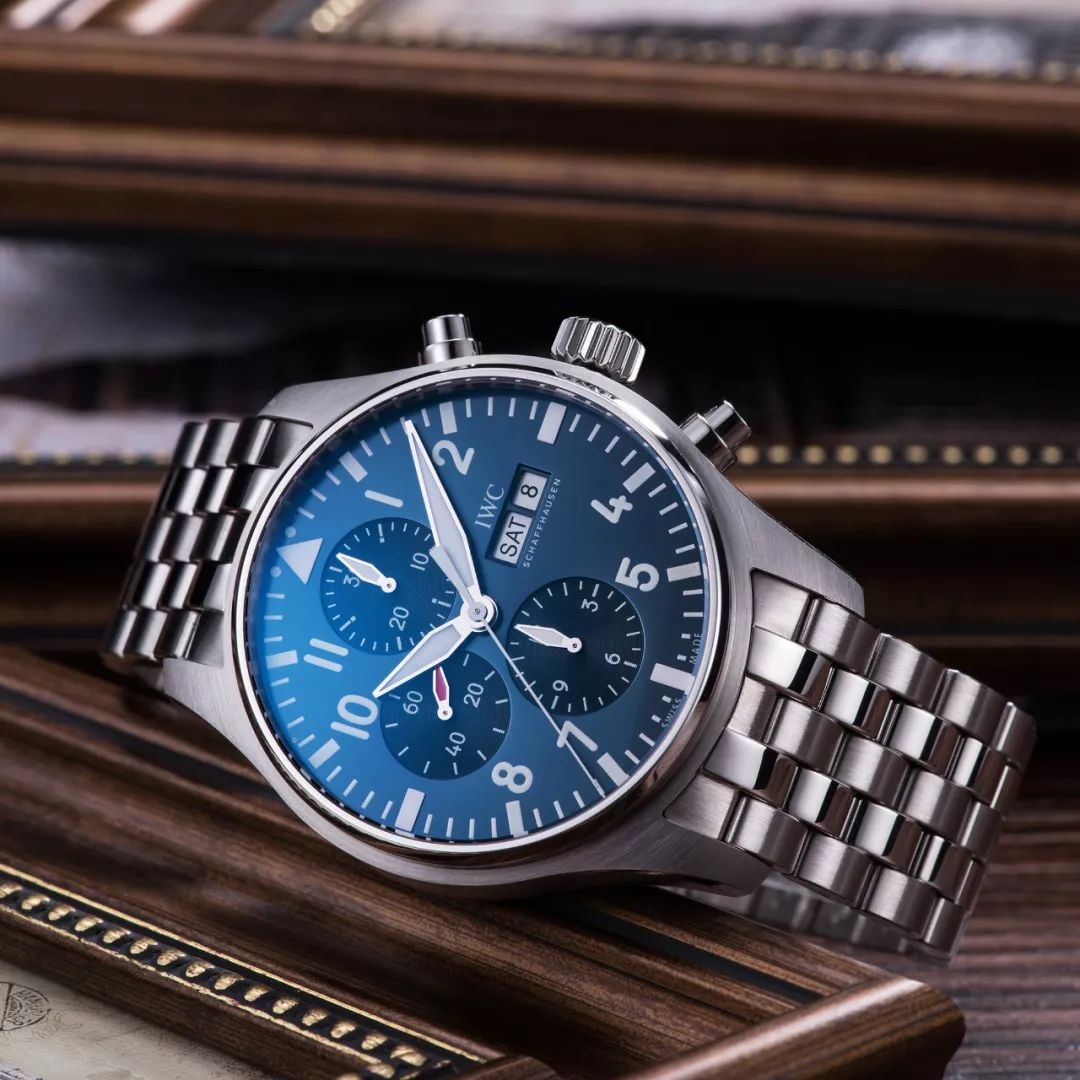 iwc pilot系列iw377717机械男士手表